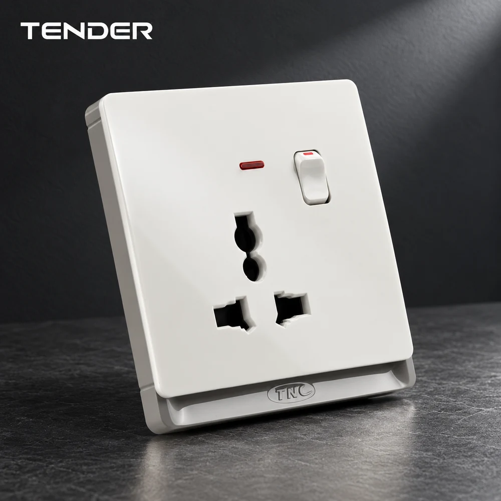 Q6 Universal Switched Socket